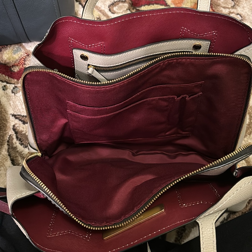Pre Owned Marc Jacobs Shoulder Bag - Picture 5 of 6